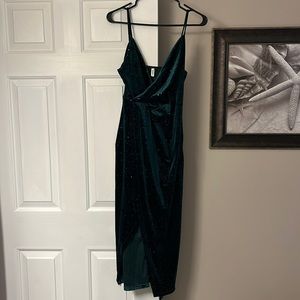Womens size medium stretchy dark green velvet Holiday dress